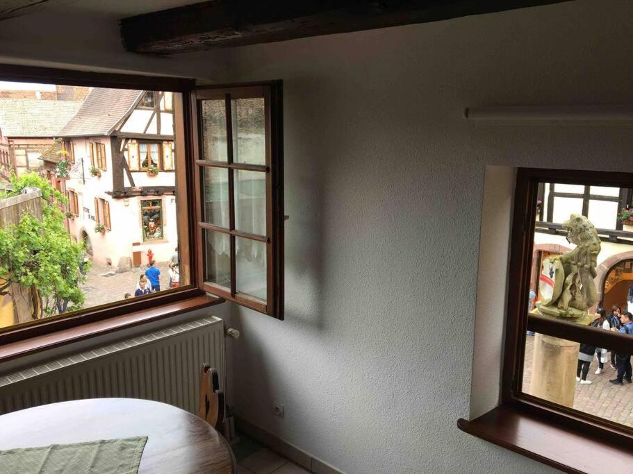 Appartement Chaleureux Vue Sur Centre Historique Riquewihr Bagian luar foto